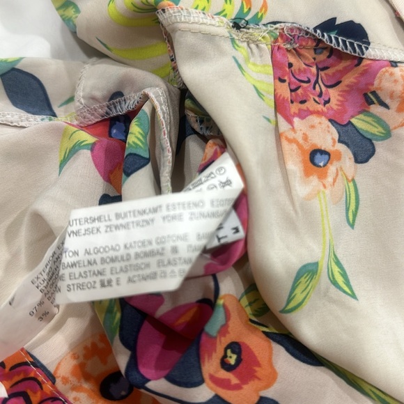 Goodnight Macarroon Floral Romper size M summer vacation - Picture 6 of 13